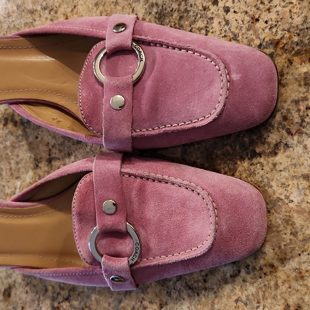 Coach Pink Suede Mule Sandals. Buckle - Picture 3 of 16